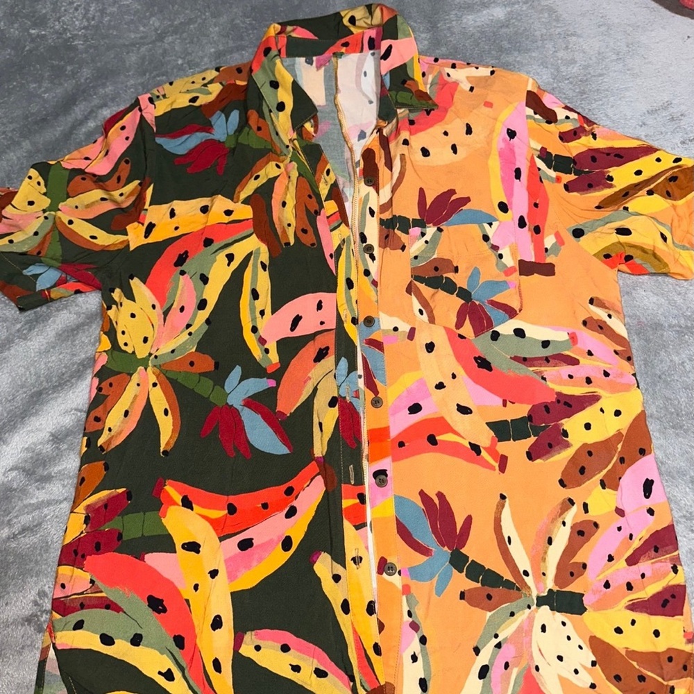 Farm Rio banana button up size medium
